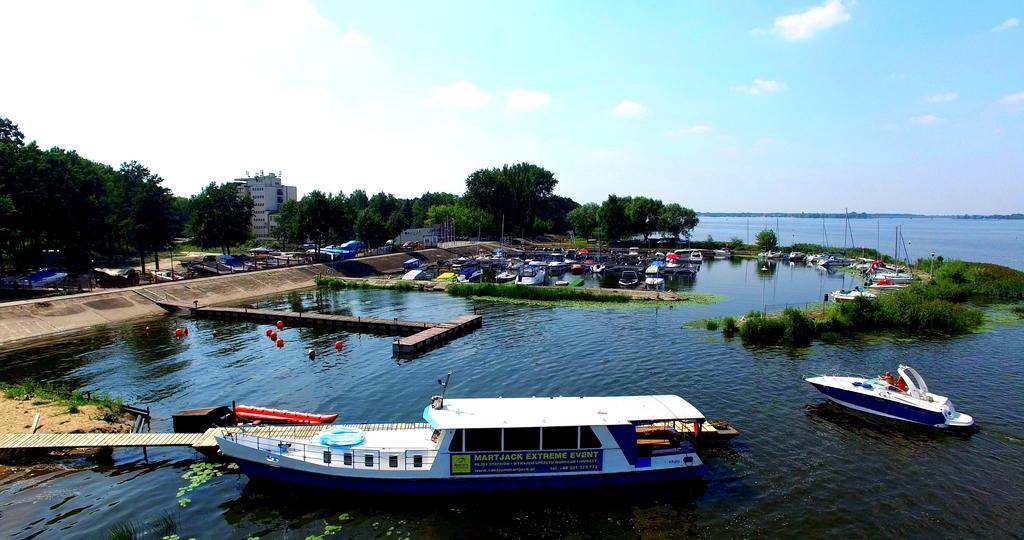 Marina Diana Ξενοδοχείο Białobrzegi Εξωτερικό φωτογραφία